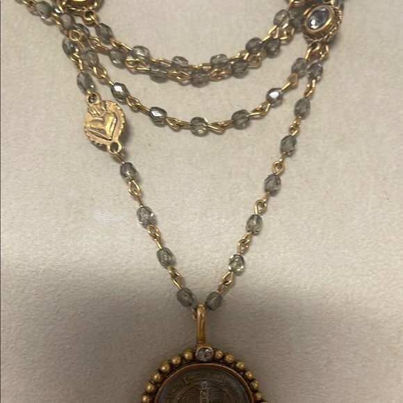 Magdalena Rosary Elegant Gold Multi-Layer Necklace - Picture 5 of 8